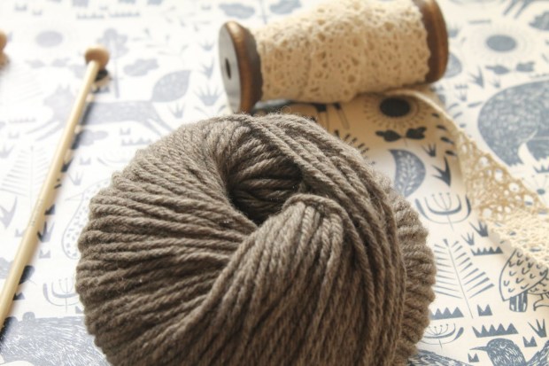 Free fingerless mitts knitting pattern for beginners